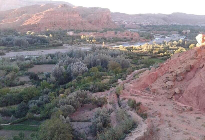 هاستل Kasbah Tinariwin