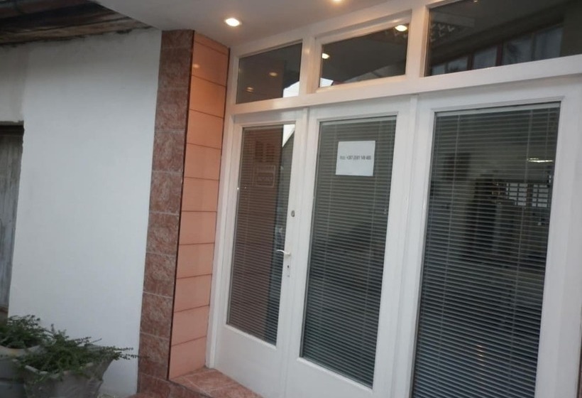 هاستل Kingdom Rooms Visoko