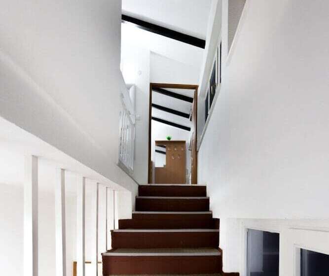 هاستل Kingdom Rooms Visoko