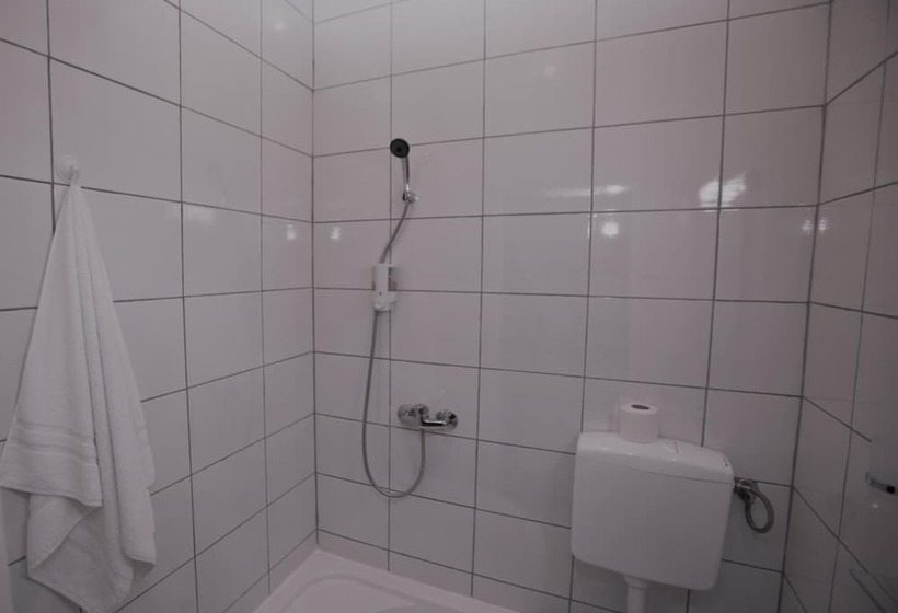 هاستل Kingdom Rooms Visoko