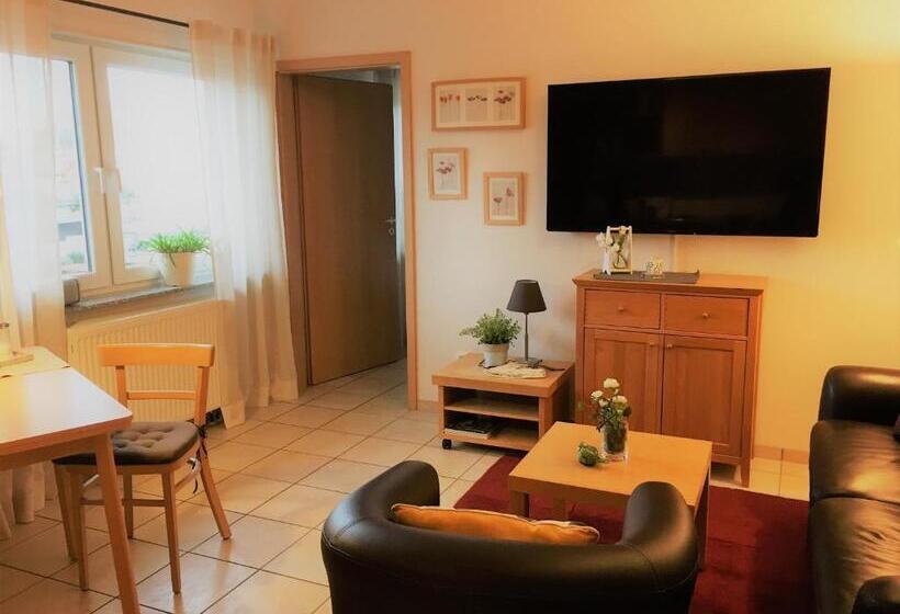 فندق صغير Landhaus Apartments