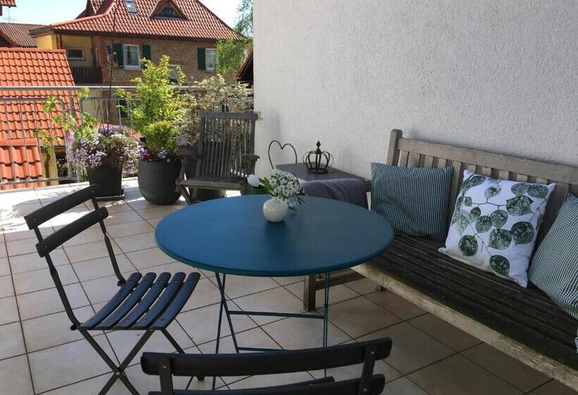 فندق صغير Landhaus Apartments