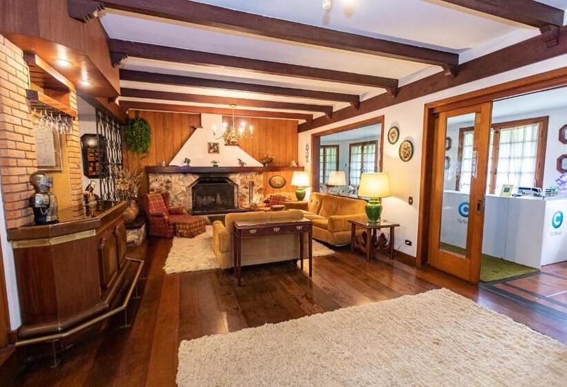 ユースホステル Pousada C Turismo