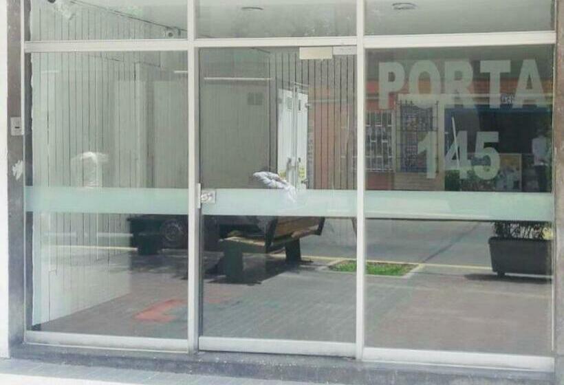 Alpes Lima Kennedy Hostel