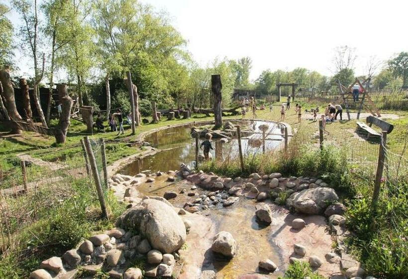 Amsterdam Farm Lodge