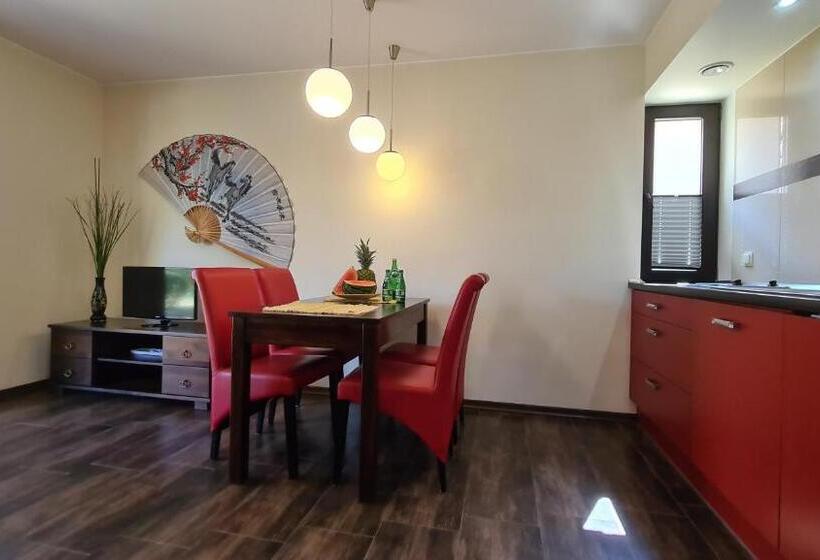 Apartamenty La Playa