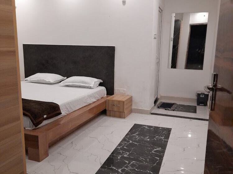 The Ashoka Resort & Banquets