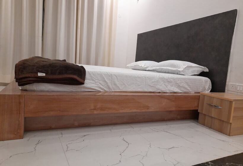 The Ashoka Resort & Banquets