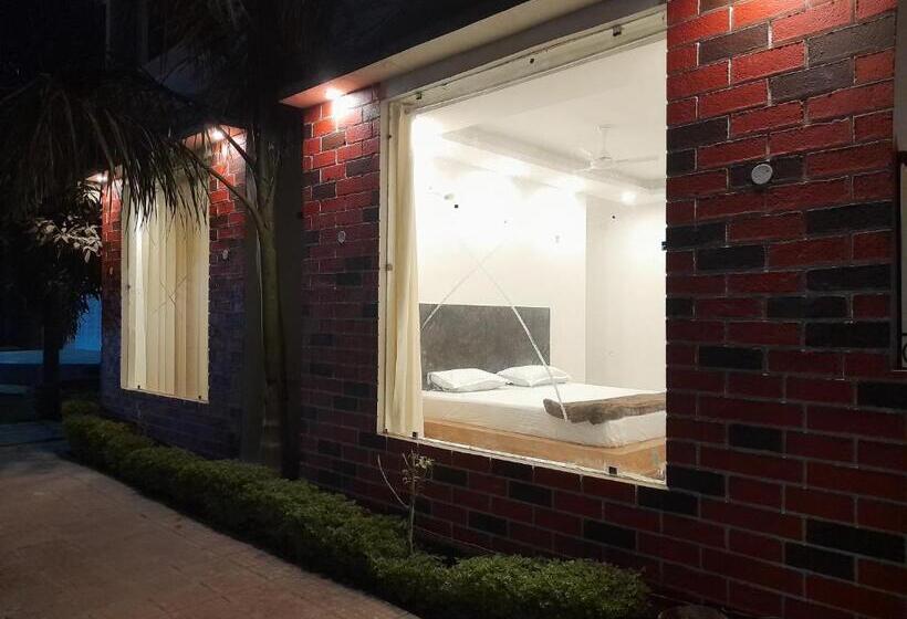 The Ashoka Resort & Banquets