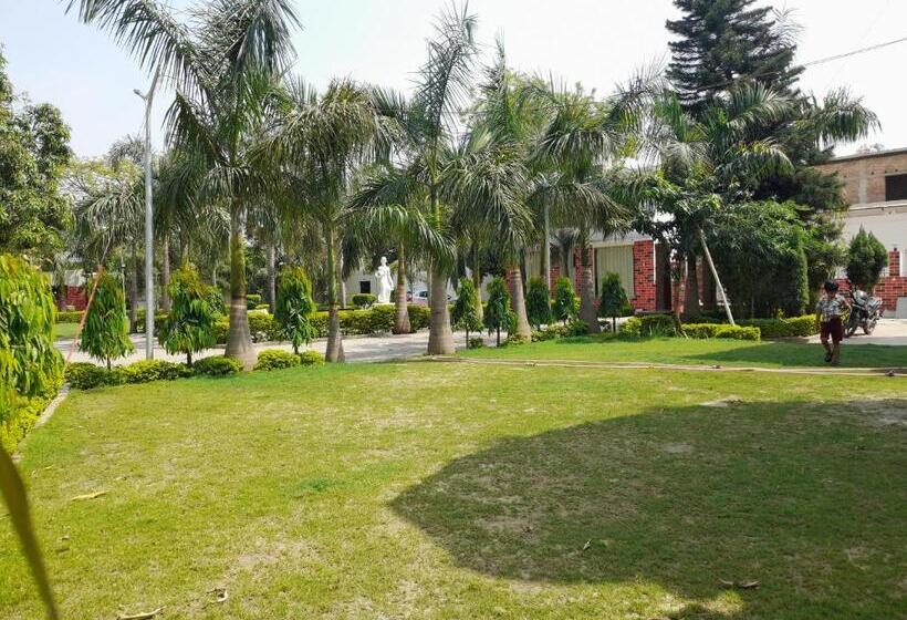 The Ashoka Resort & Banquets