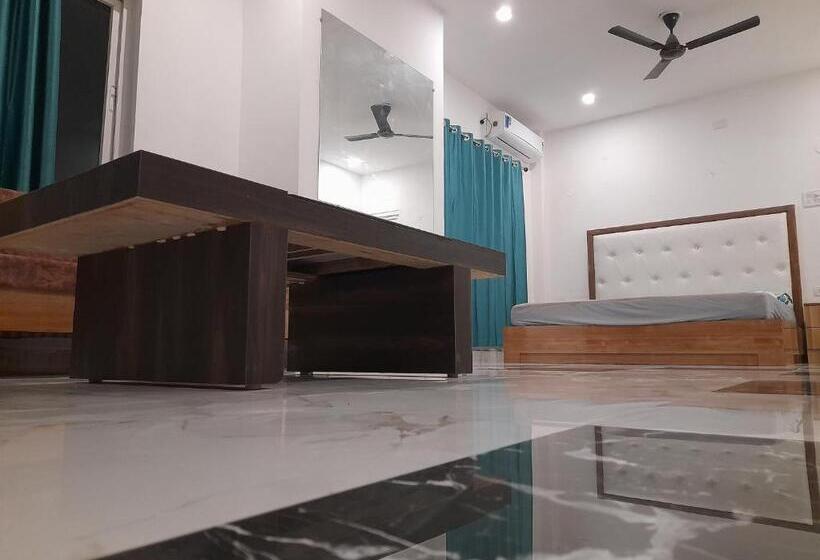 The Ashoka Resort & Banquets