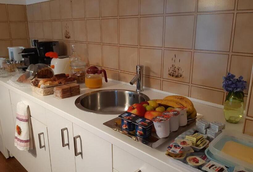 B&b La Casa Nel Bosco