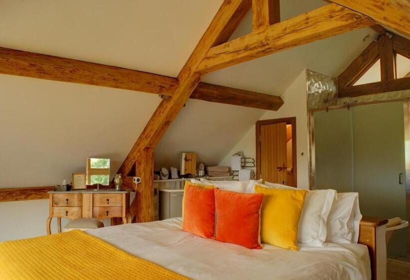 مبيت وإفطار A Barn At South Downs Stay