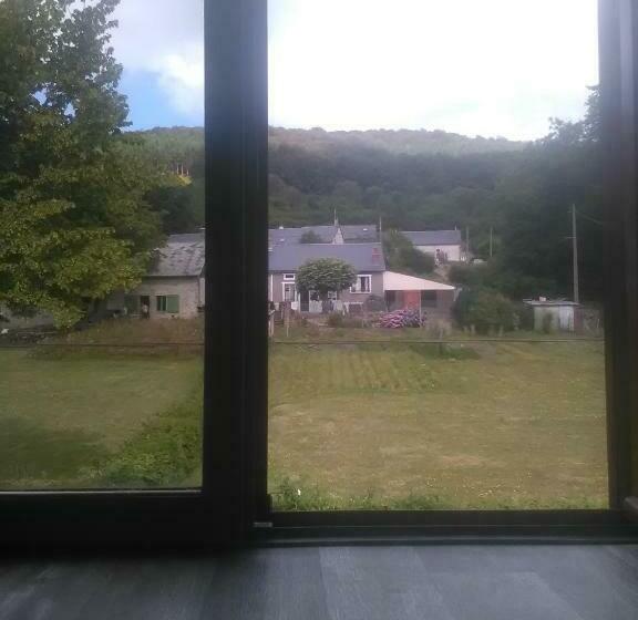 ベッドアンドブレックファースト Aux Sources De L Yonne