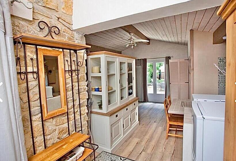 مبيت وإفطار Chambres D Hôtes Et Gîtes Les Restanques