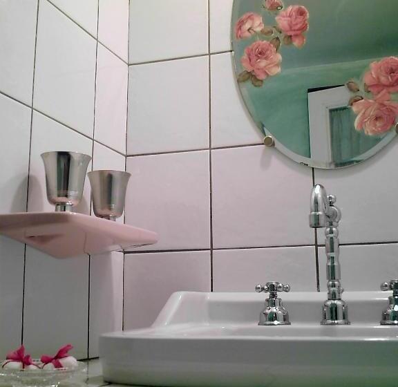 住宿加早餐 Domaine Du Peyron