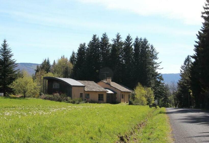 住宿加早餐 Gîte D étape Et Table D Hôtes Les Airelles