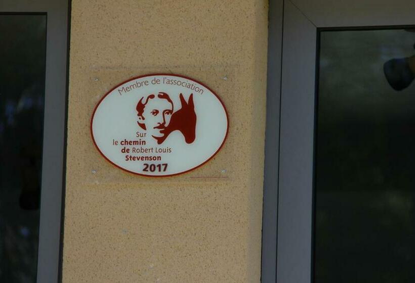 住宿加早餐 Gîte D étape Et Table D Hôtes Les Airelles