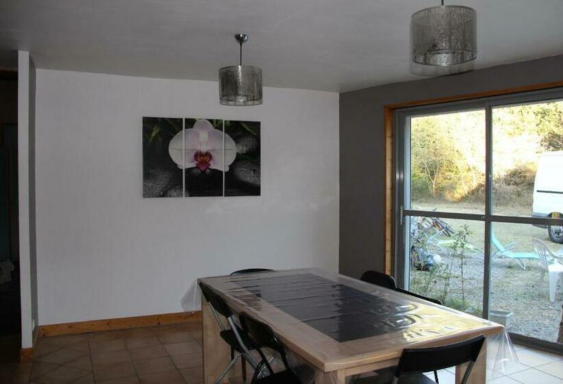 住宿加早餐 Gîte D étape Et Table D Hôtes Les Airelles