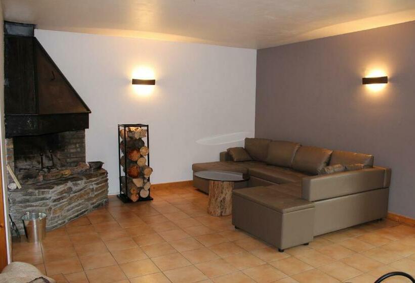 住宿加早餐 Gîte D étape Et Table D Hôtes Les Airelles