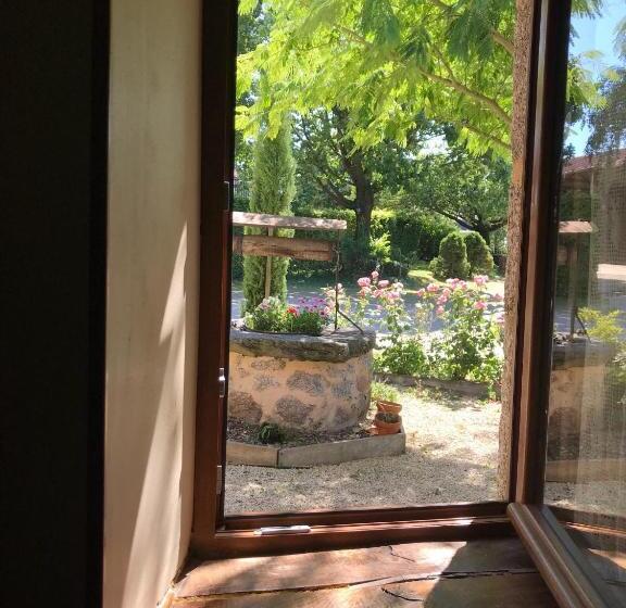 Bed and Breakfast La Raymondiere