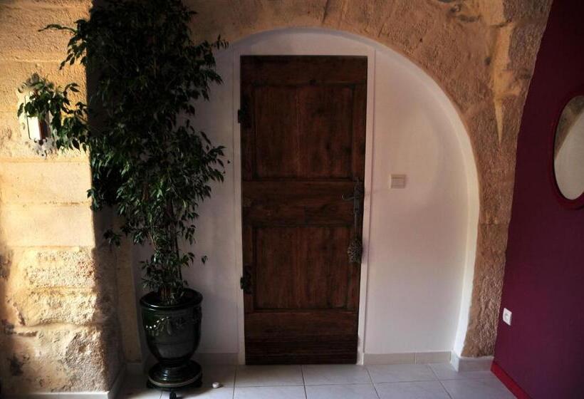 مبيت وإفطار La Voûte De Lapparan