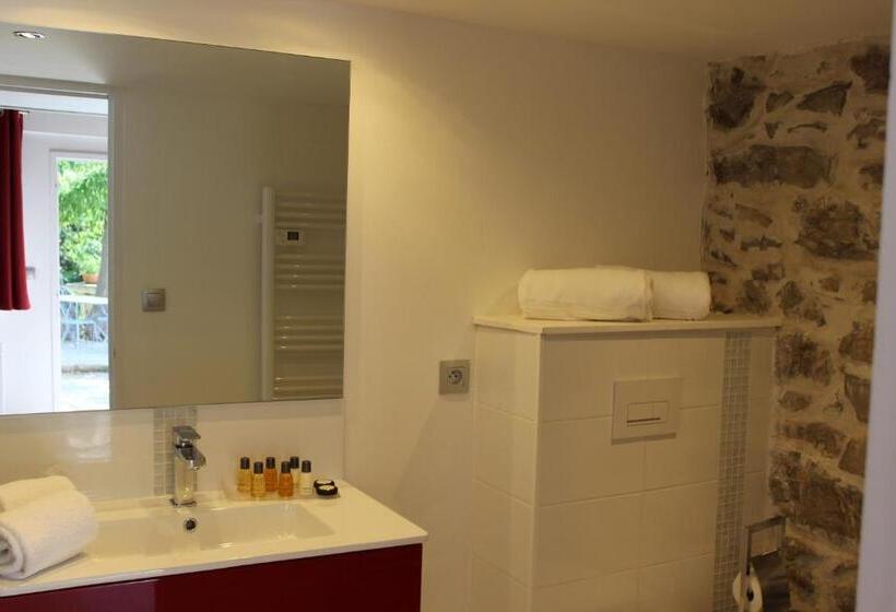 مبيت وإفطار Le Mas De Roux Chambres D Hotes