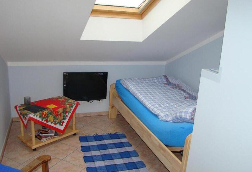 ベッドアンドブレックファースト Teschendorfer Landgasthof