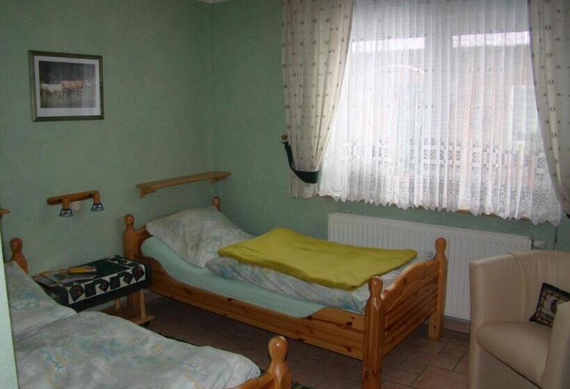 צימר Teschendorfer Landgasthof