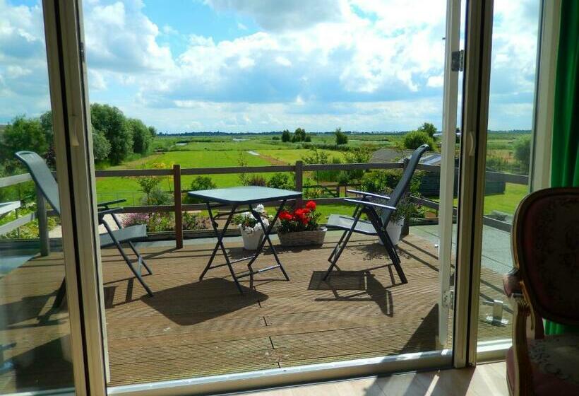 مبيت وإفطار Villa Waterland