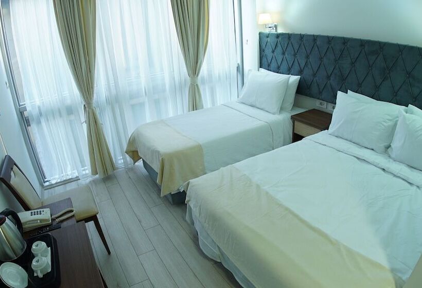 Bursa Grand Fami̇ly Hotel & Spa