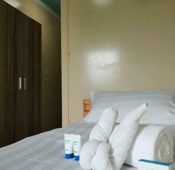 By The Sea Hotel Bulalacao