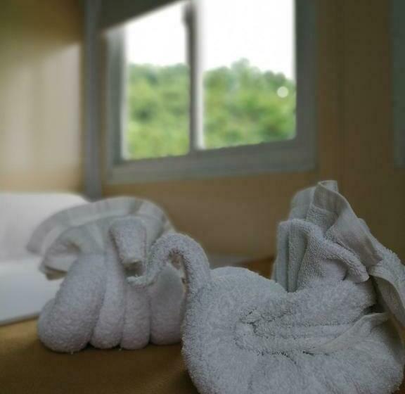 By The Sea Hotel Bulalacao