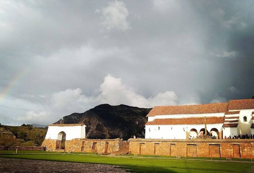 Chinchero Boutique Hotel & Tours