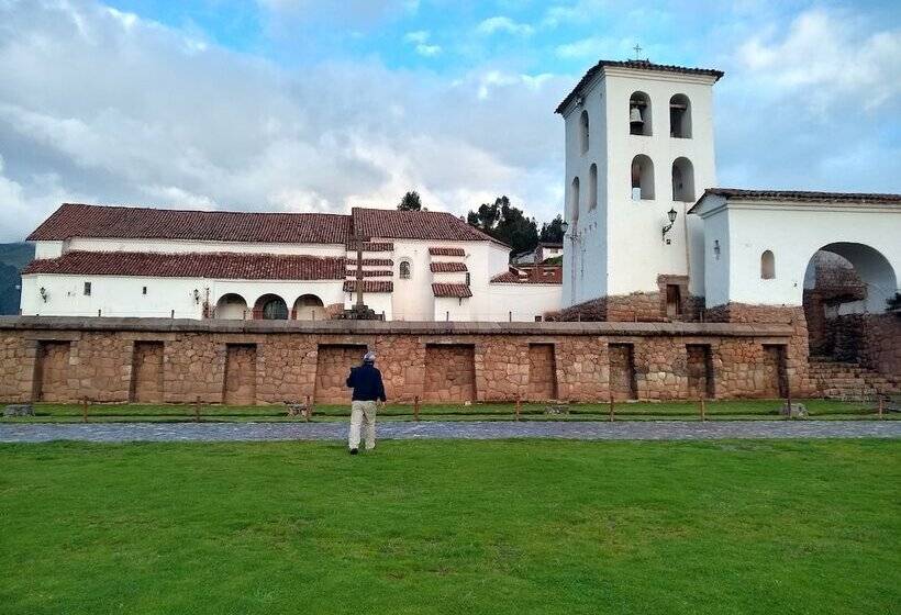 Chinchero Boutique Hotel & Tours