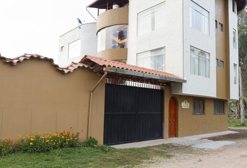 Chinchero Boutique Hotel & Tours