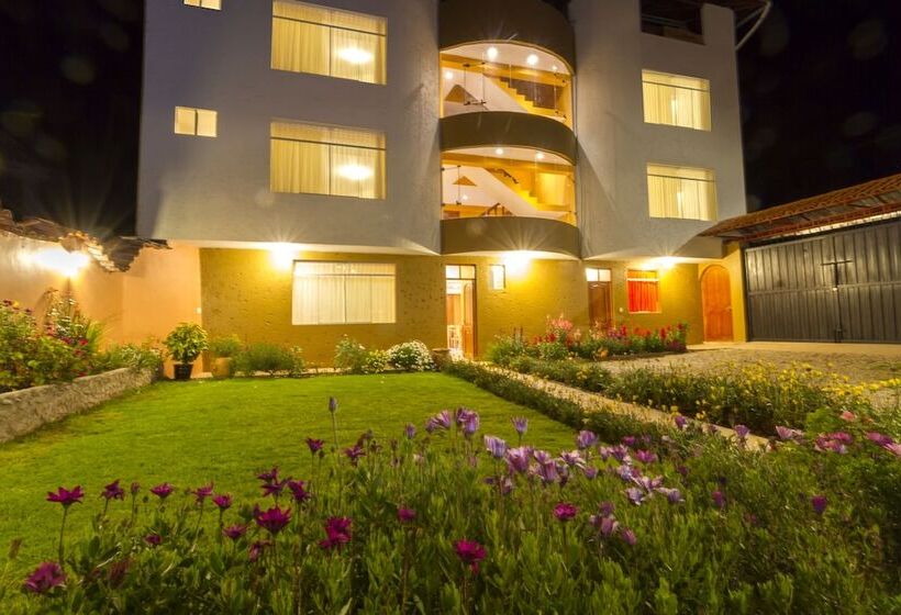 Chinchero Boutique Hotel & Tours