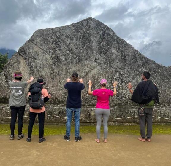 Chinchero Boutique Hotel & Tours