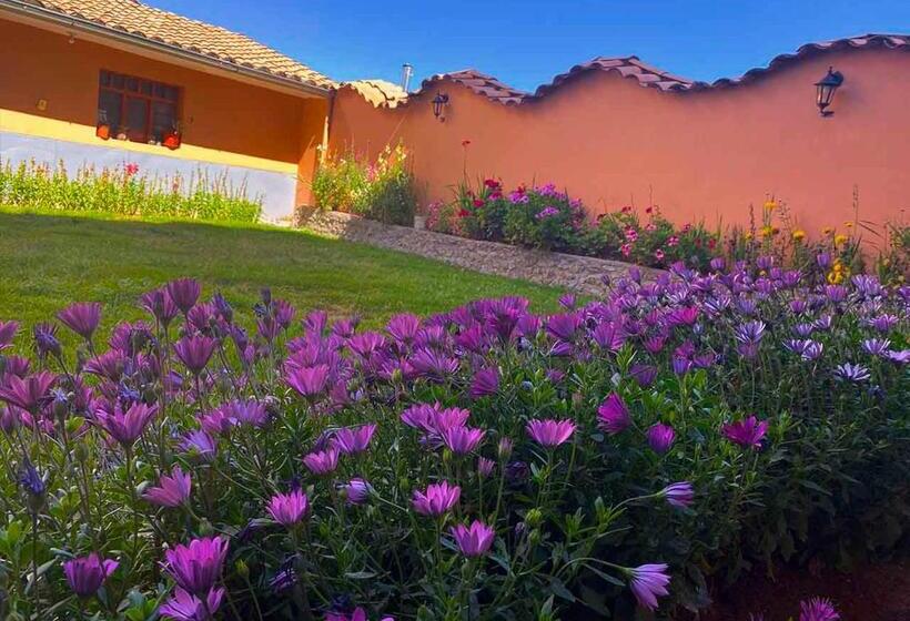 Chinchero Boutique Hotel & Tours
