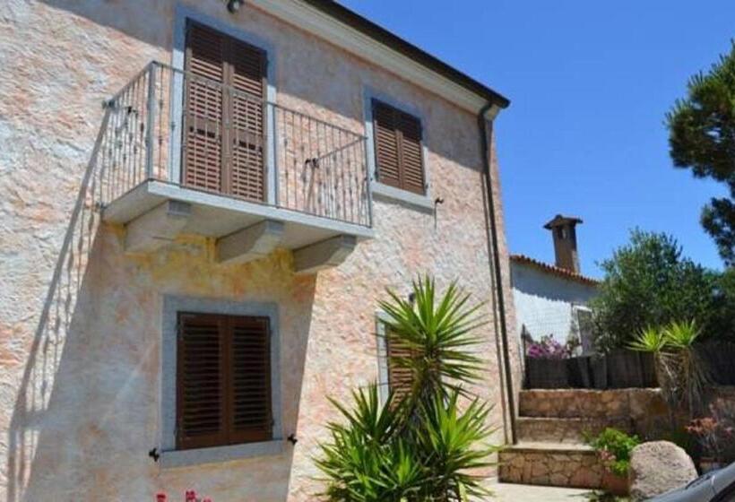 호텔 Agriturismo Lu Stabbiacciu