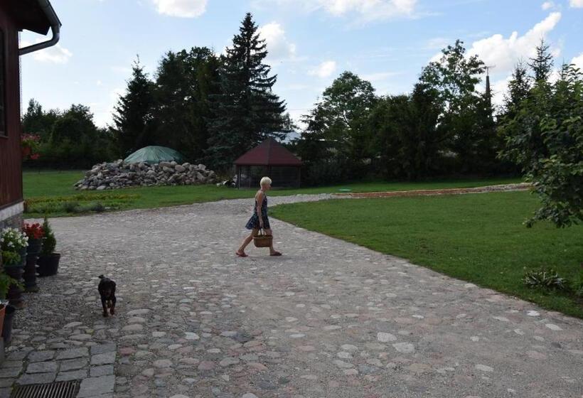 ホテル Agroturystyka U Ani