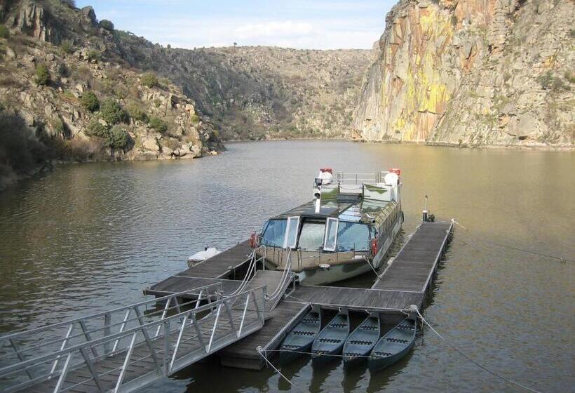 فندق Alojamento Rural De Covelas