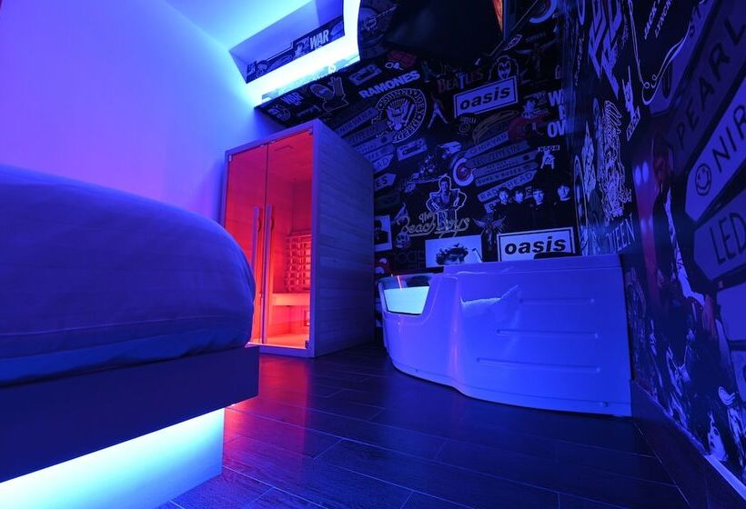 酒店 Artemide Fiore Club B&b Suite Spa