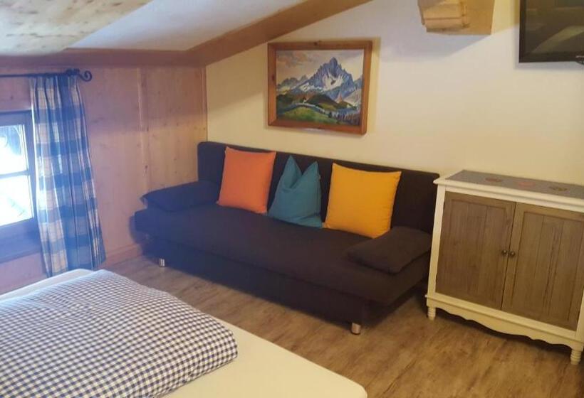 בית מלון כפרי Bauernhof Buchberg