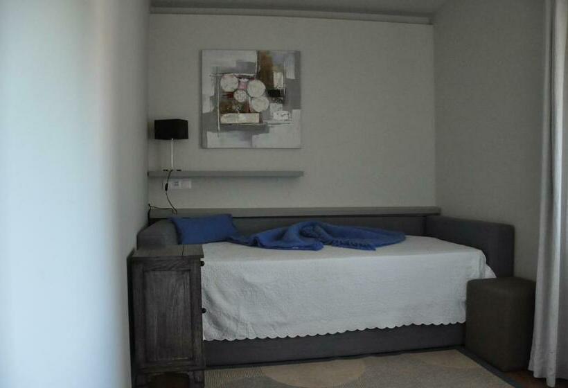 Отель Casa Dos Avós By Eira Dos Canastros