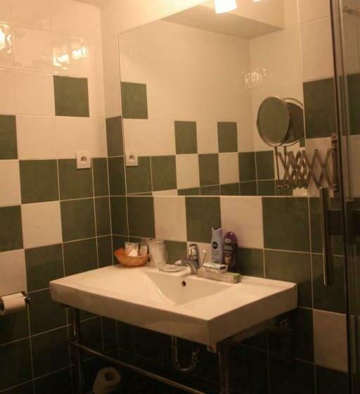 Отель City  Galanta