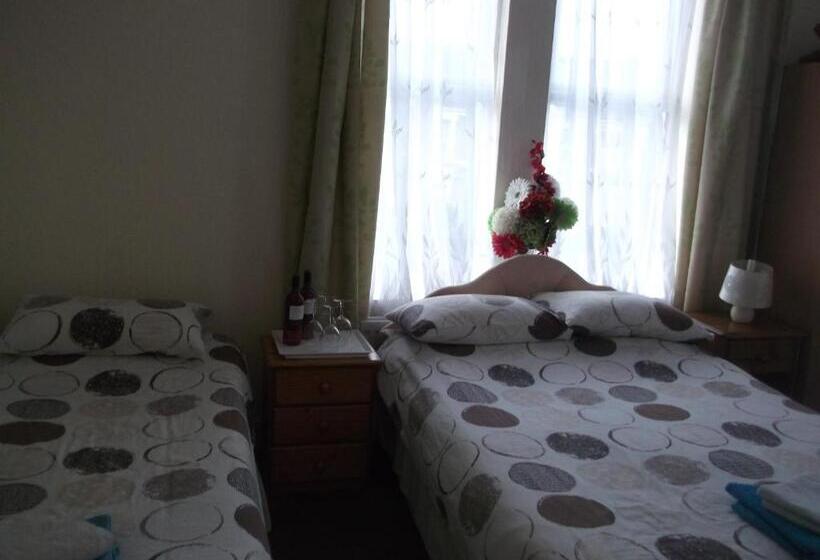 בית מלון כפרי Durham House