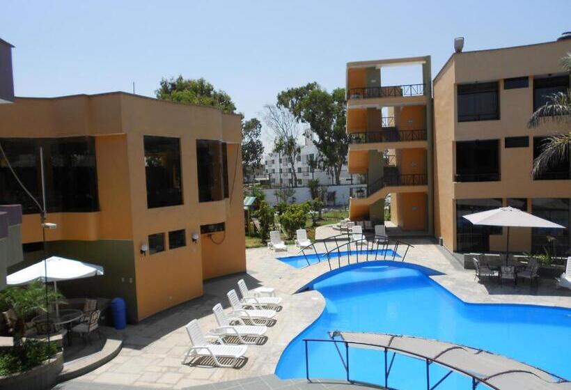 ホテル Embassy Beach