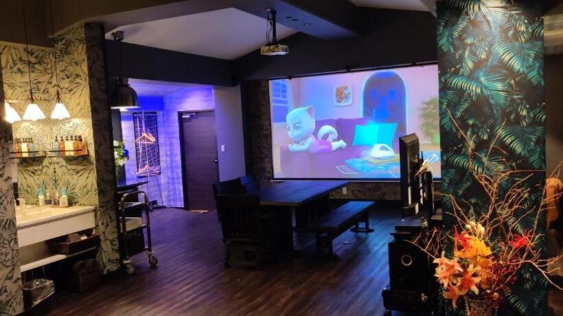 ホテル Hakone Gora Guam Dog