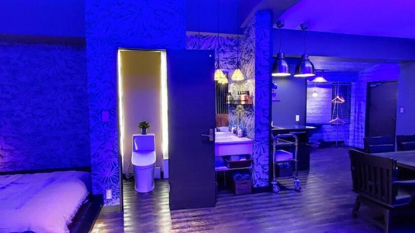 ホテル Hakone Gora Guam Dog